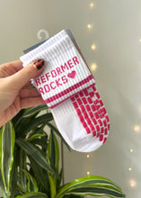 Load image into Gallery viewer, "REFORMER ROCKS" WHITE / PINK GRIP SOCKS