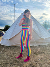 Load image into Gallery viewer, "LOVE LIFE CURE CANCER" ANKLE SOCKS