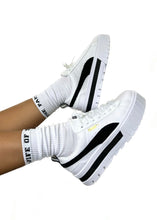 Load image into Gallery viewer, "WIFE OF THE PARTY" CREW SOCKS