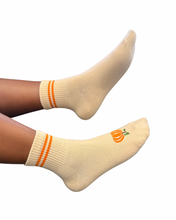 Load image into Gallery viewer, &quot;LITTLE PUMPKIN&quot; MID-CREW SOCKS
