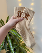 Load image into Gallery viewer, "GINGERBREAD JIVE" (MID CREW) GRIP SOCKS
