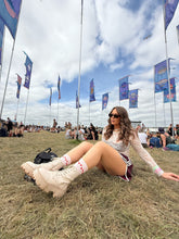 Load image into Gallery viewer, &quot;ENDLESS LOVE&quot; CREW SOCKS
