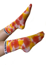 Load image into Gallery viewer, &quot;GROOVE IS IN THE HEART&quot; TIE DYE CREW SOCKS

